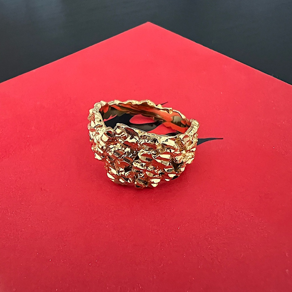VC012 Ring from Veneda Carter